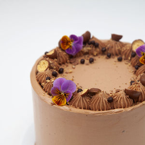 Malted Chocolate Cheesecake Cake