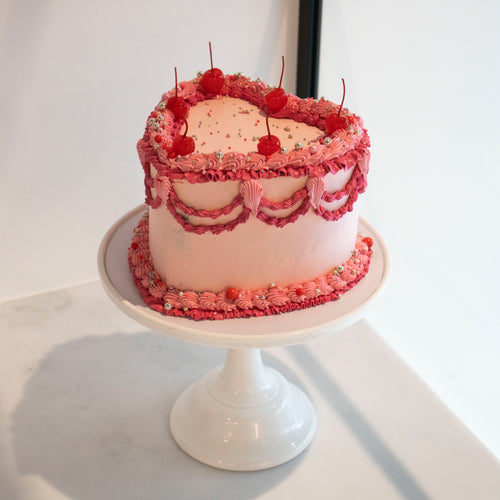 Vintage Style Cake