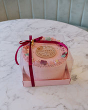 Load image into Gallery viewer, Little boxed cake