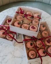 Load image into Gallery viewer, Cupcake Box (multiple size options)