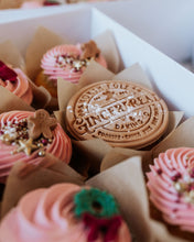 Load image into Gallery viewer, Cupcake Box (multiple size options)