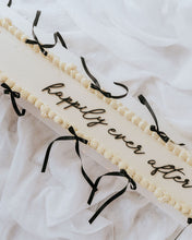 Load image into Gallery viewer, Long Table Cake