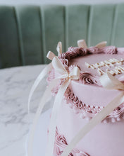 Load image into Gallery viewer, Signature vintage