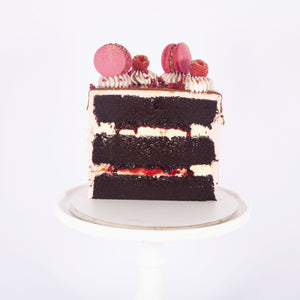 CHOCOLATE & RASPBERRY CAKE