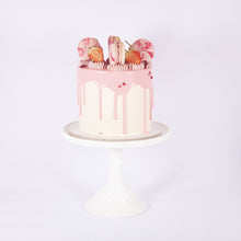 Load image into Gallery viewer, STRAWBERRY CHAMPAGNE CAKE